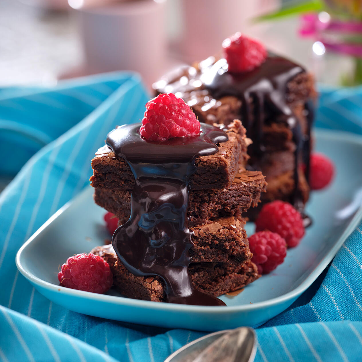 Lyxbrownies med chokladglasyr