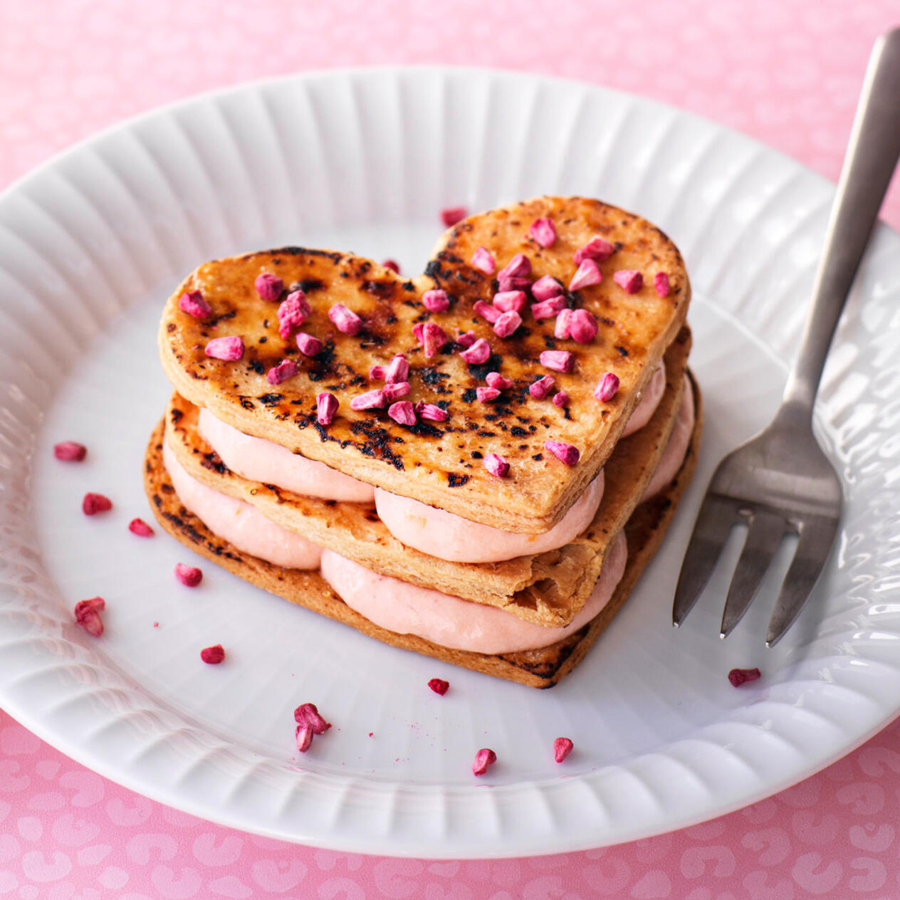Smördegshjärtan med apelsinfyllning