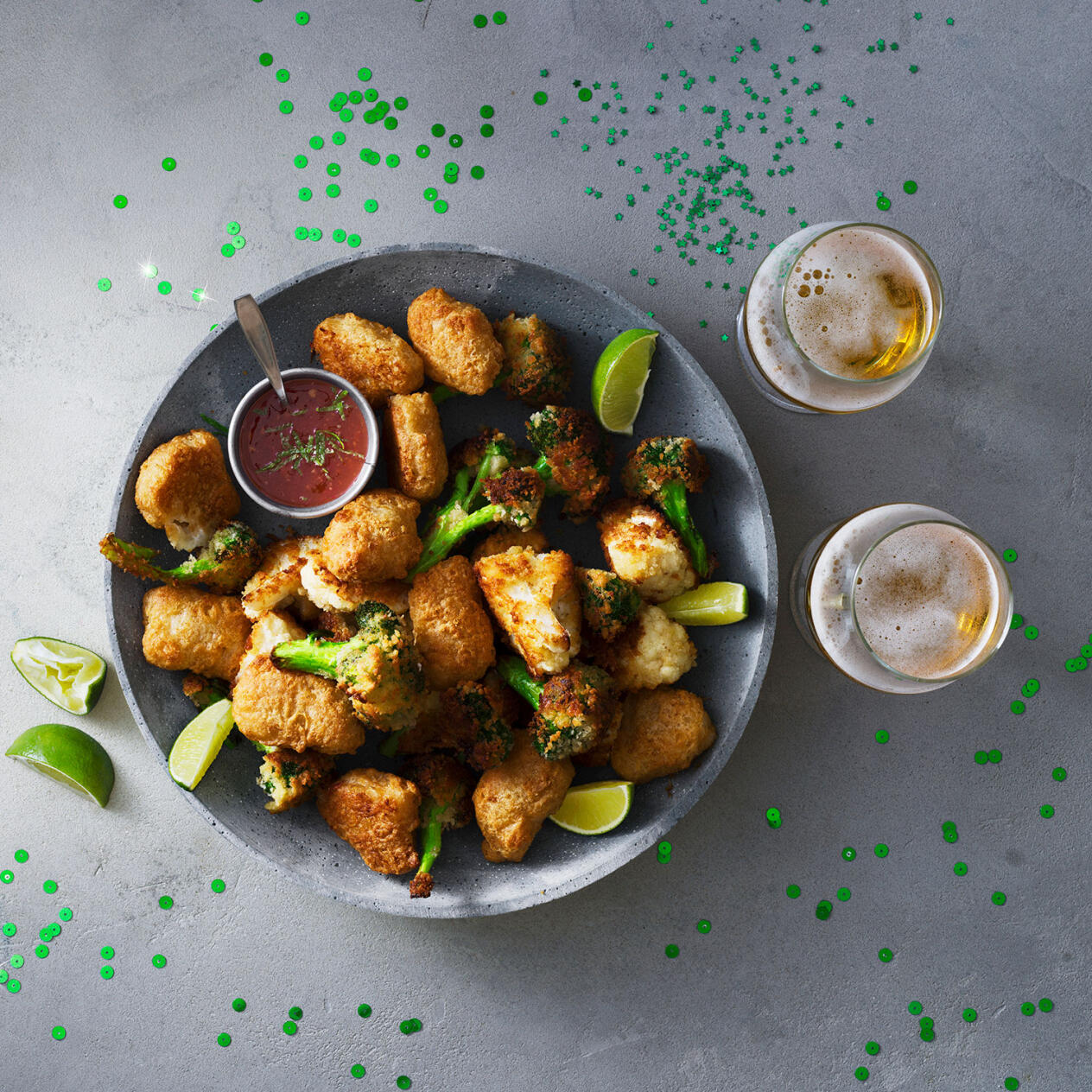 Fish nuggets med pankopanerad broccoli och blomkål