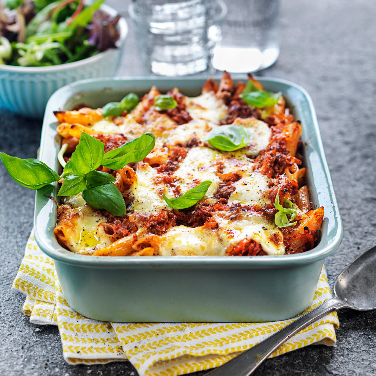 Pastagratäng med penne