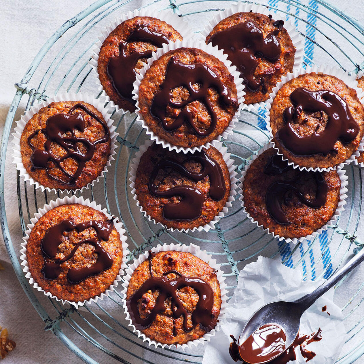 Lättsötade nötmuffins