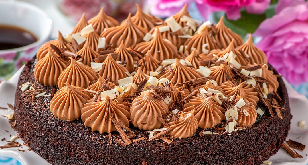 Chokladkaka med mjölkchokladfrosting