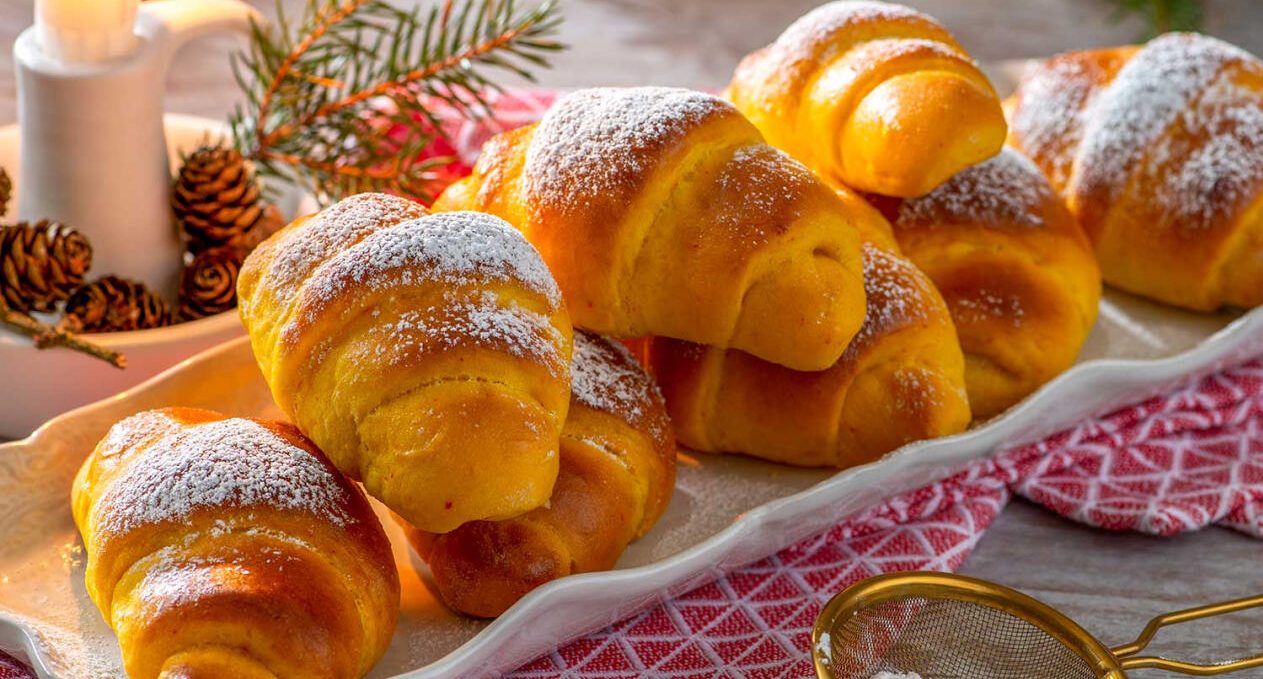 Saffransgifflar med vaniljfyllning