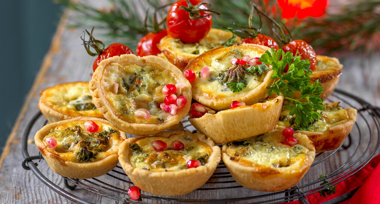 Grönkålspastejer med gorgonzola