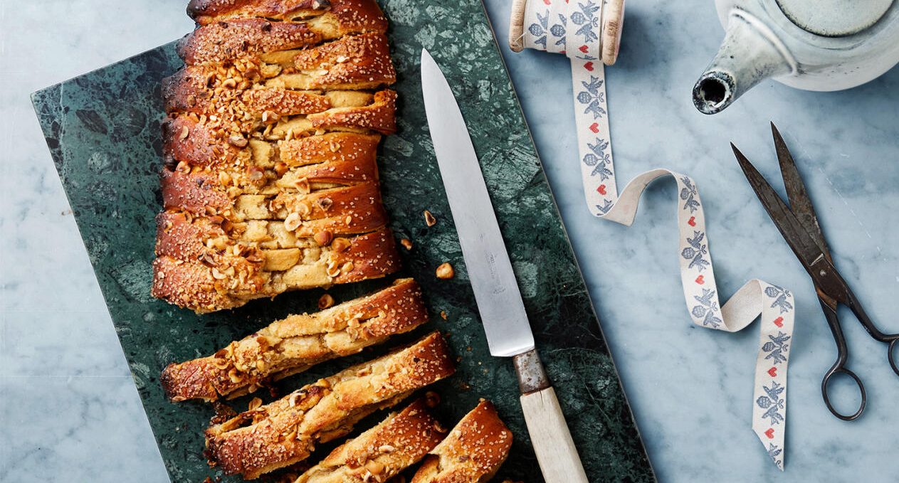 Kardemummalängder med hasselnötter