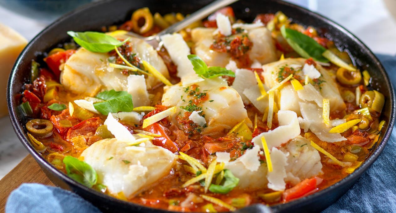 Italiensk torskpanna med soltorkade tomater