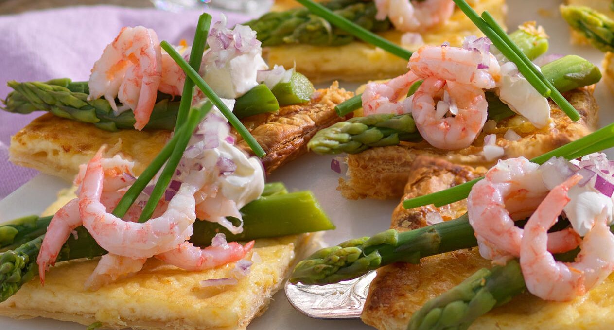 Västerbottensrutor med sparris och räkor