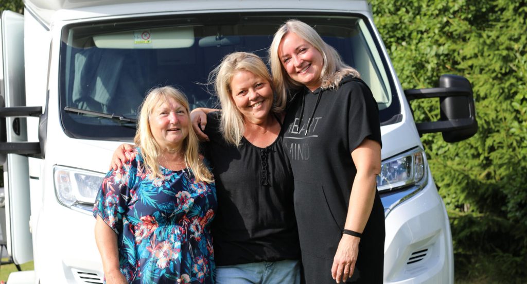 - Vi är så tacksamma för denna resa, säger Åsa, Tytti och Pernilla. Foto: Anna Olofsson