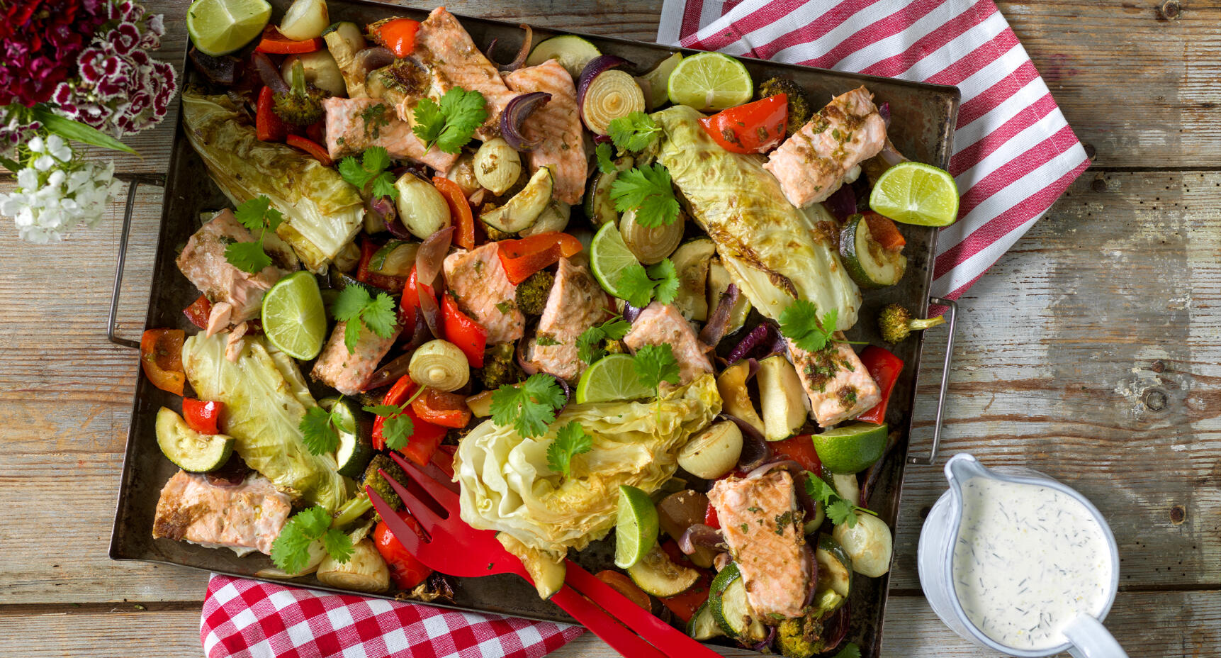 Ugnsbakad spetskål med lax