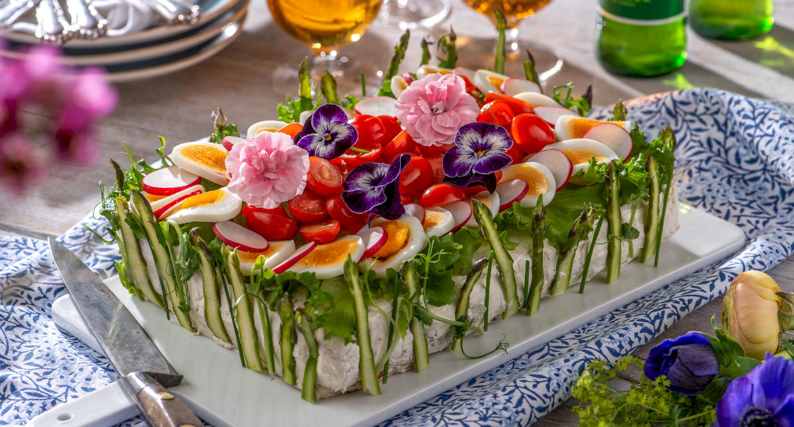 Paolas midsommarsmörgåstårta