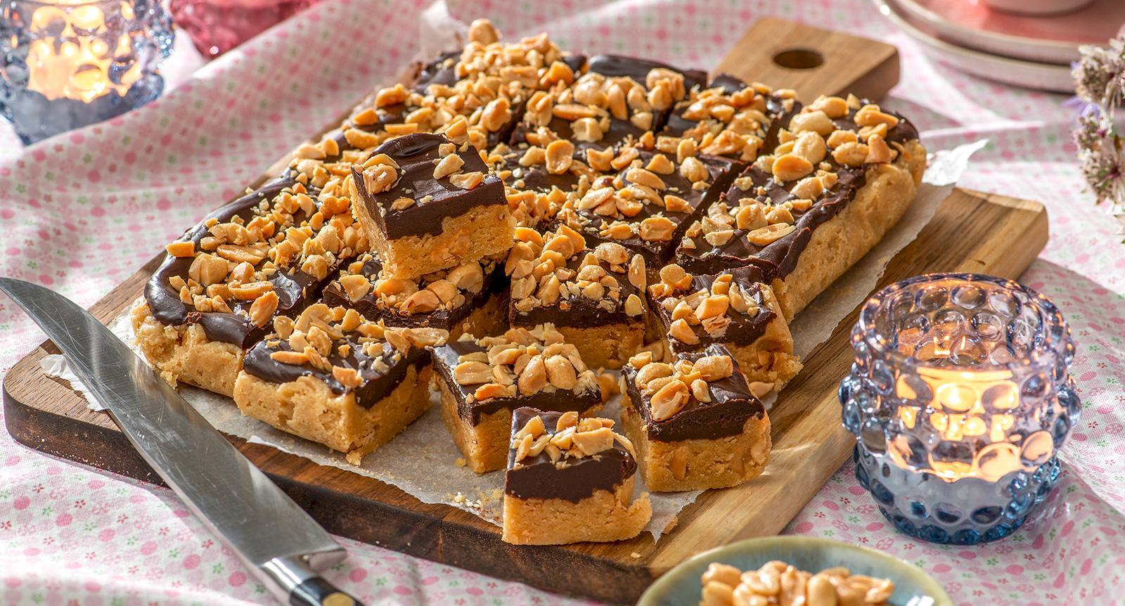 Enkla jordnötsrutor med choklad