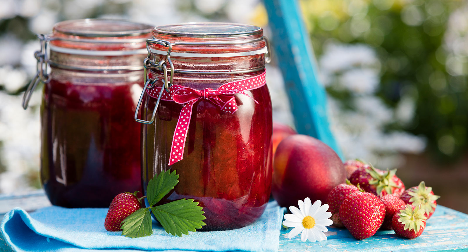 Jordgubbssylt med nektariner
