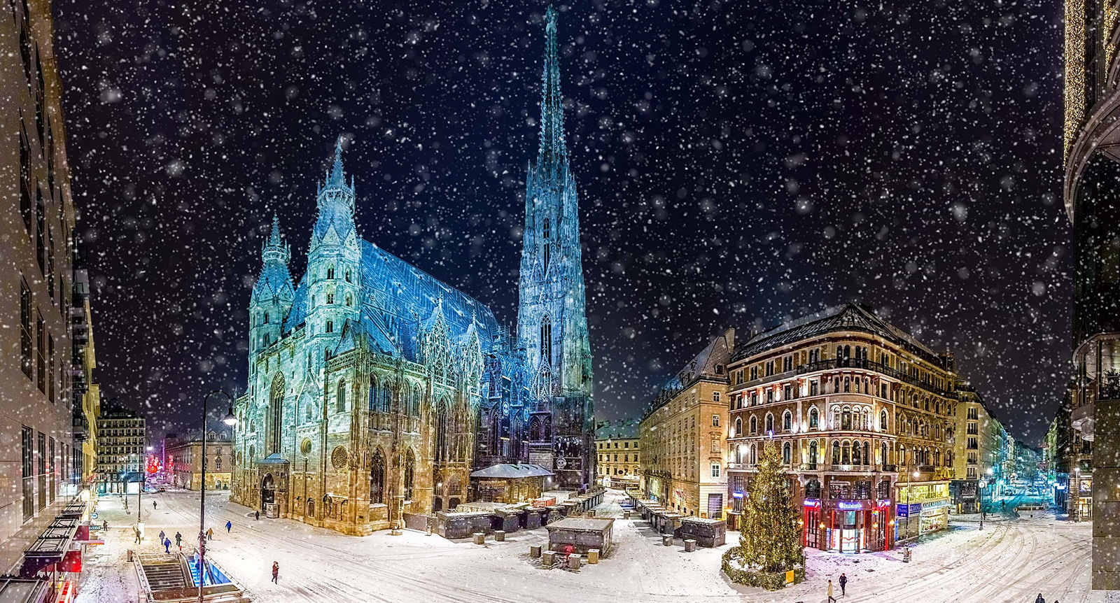 Upplev Wien i vacker vinterskrud – följ med på julmarknad
