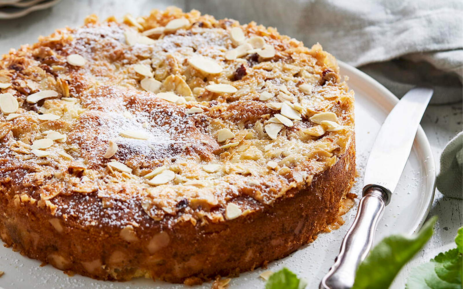 Saftig päronkaka  med toscatäcke