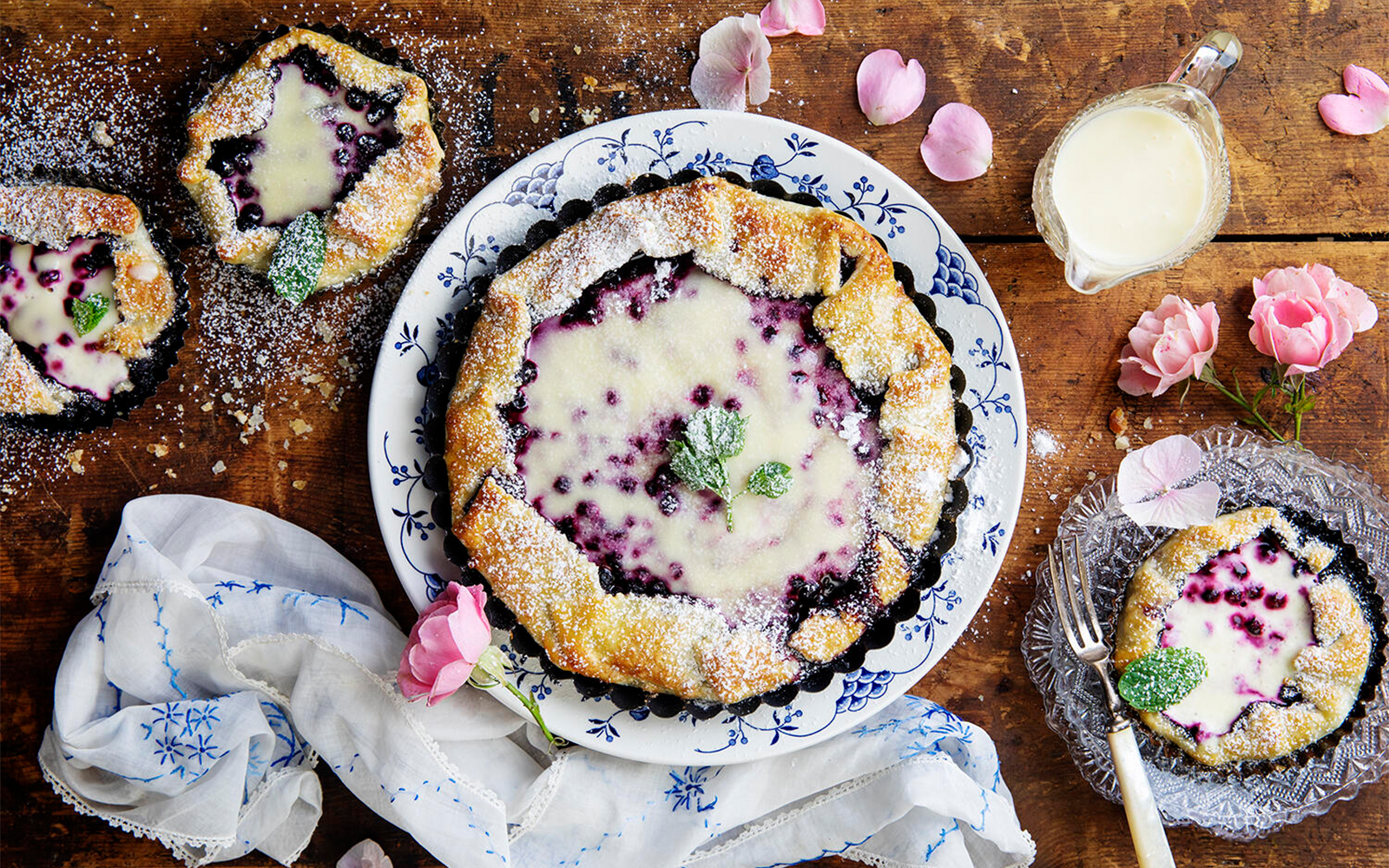 Krämig blåbärspaj