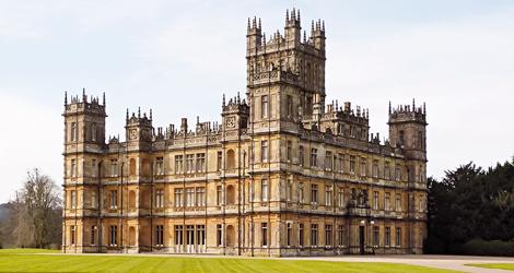 Det vackra slottet i Hampshire där Downton Abbey spelades in.