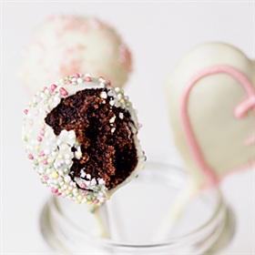 Cakepops med jordnötssmör. Foto: Ulrika Pousette