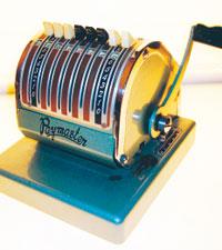 Amerikansk checkmaster. Såld på Tradera.se för 51 kr.Foto: Olof Näslund