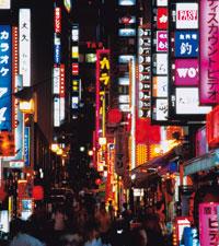 Shinjuku sjuder av liv dygnets alla timmar.Foto: Jon Thunqvist