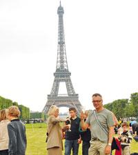 Skål och välkomna till ParisFoto: Sebastian Falk