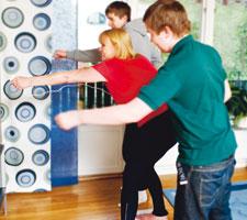 Spelet Wii Fit kostar ca 1 000 kr, spelkonsolen Nintendo Wii cirka 2 800 kr.Foto: Theresia Köhlin