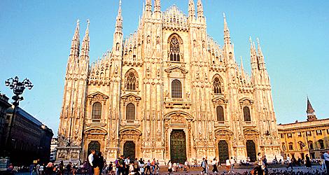 Domkyrkan i Milano är en av de största katedralerna i världen och ett givet stopp på en rundtur i staden. Foto: Andreas Strömberg