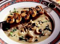 Blandad svamp i soppa
