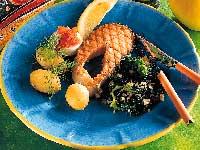 Grillad lax med sommargrönt