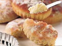 Tebröd med citronkräm