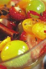 Honungs- och pepparglaserad fruktsallad