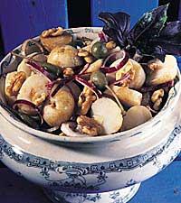 Potatissallad med valnötssmak