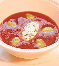 Tomatsoppa på rostad vitlök