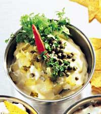 Sås med örter och kapris