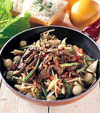 Wokad biff i fruktig sås