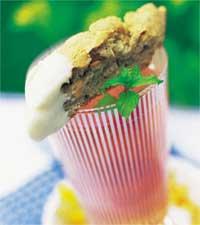 Jordgubbssaft med smak av rabarber