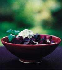 Rödbetsallad med pestokeso