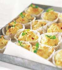 Ost- och olivmuffins