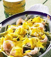 Tagliatelle med lax och räkor