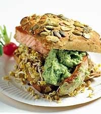 Solrosfralla med groddar