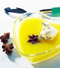 Apelsinsoppa med flytmaränger