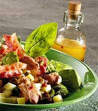 Tonfisksallad med bacon