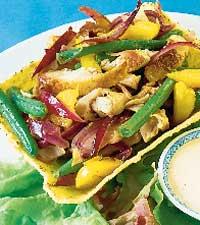 Kycklingfyllda tacobåtar