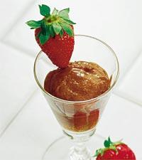 Chokladdip med jordgubbar