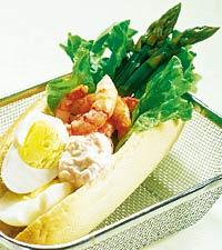 Skaldjursbaguette med sparris