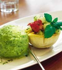 Äppelsorbet med frukt i filodeg