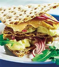 Knäckemacka med strömming