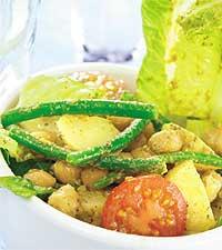 Kikärts- och potatissallad