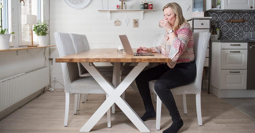 Noomi Sundström hade lättare att reflektera över sitt liv när hon fick sitta hemma i lugn och ro. Foto: Ann Jonasson