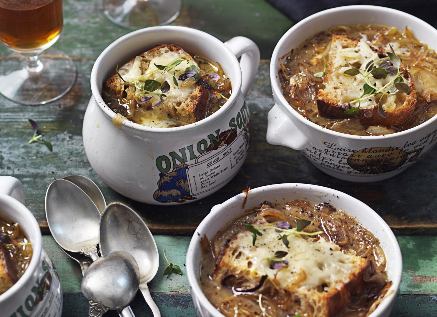 Fransk löksoppa med ostbröd