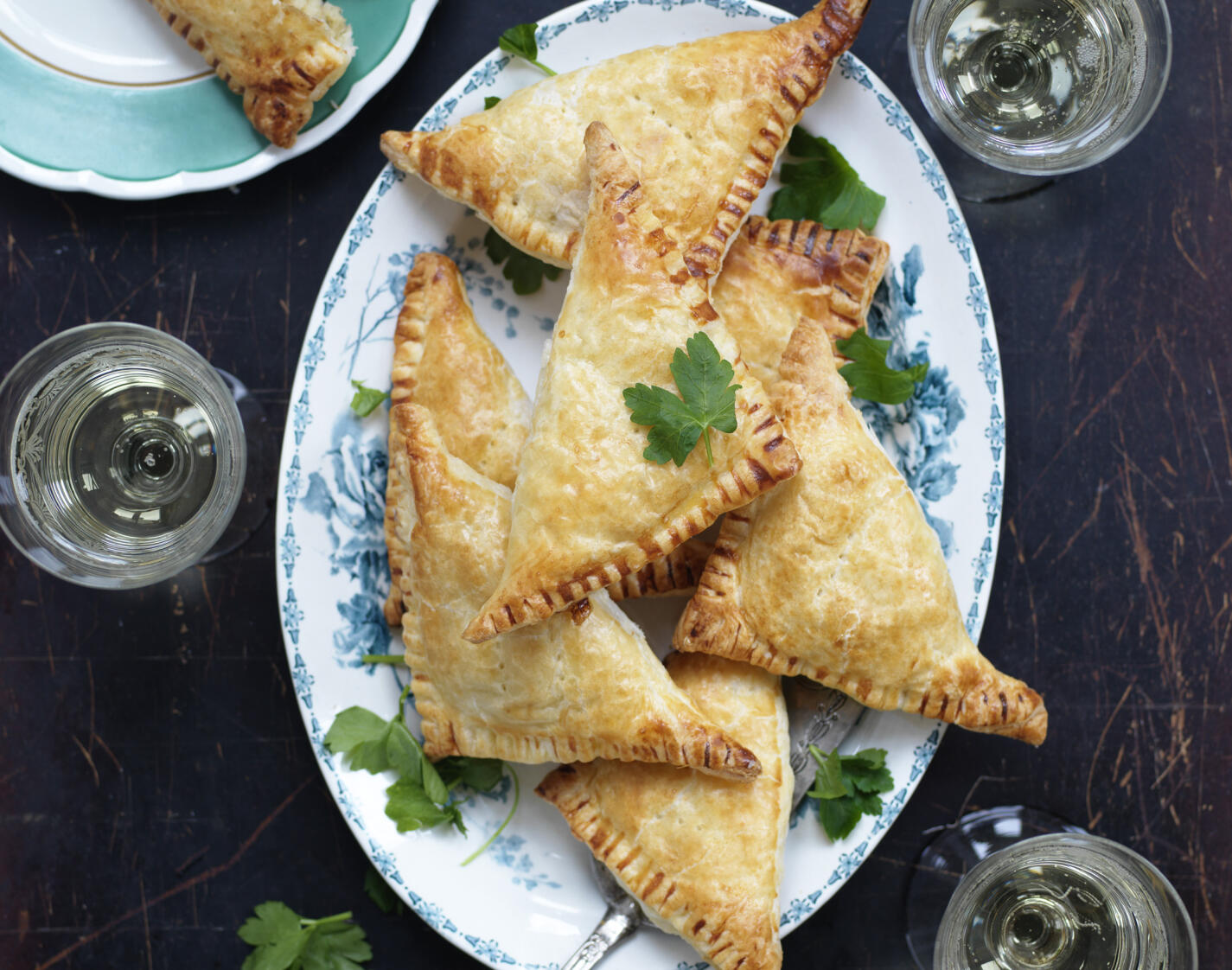 Potatispiroger på smördeg